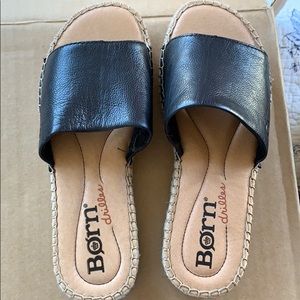 Born San Benito leather slides